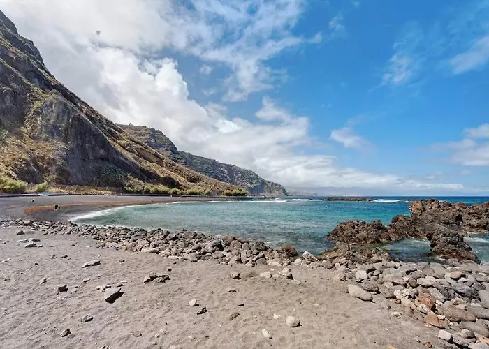 Cerca Del Mar En Mesa Del Mar Tacoronte